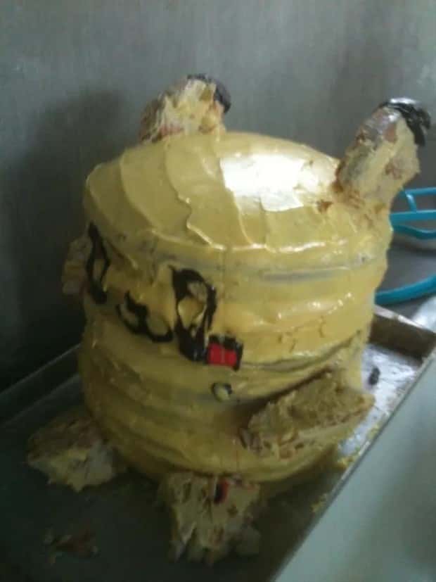 funny cake fails (9)