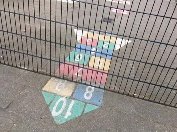 shady kids playgrounds (17)