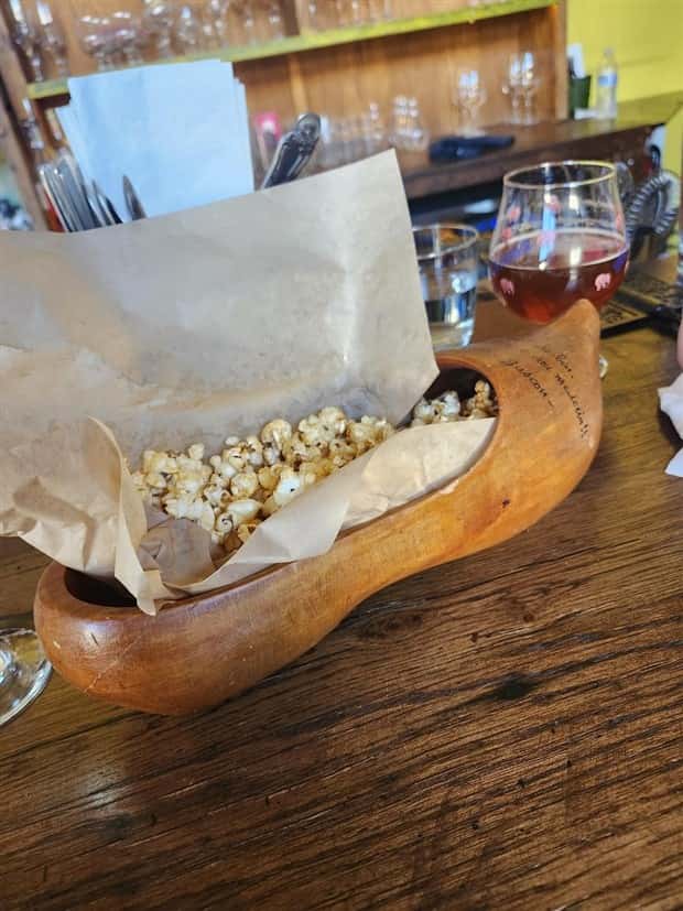 strange food serving ideas (10)