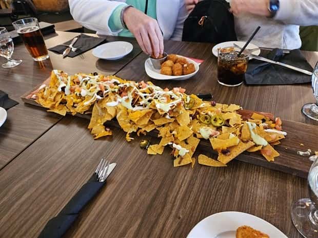 strange food serving ideas (13)