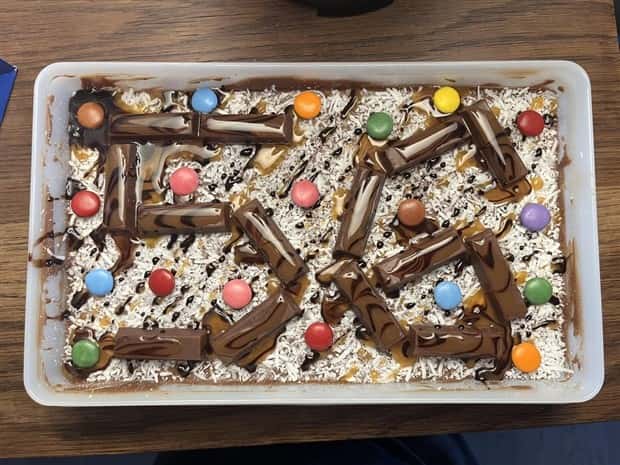 strange food serving ideas (18)
