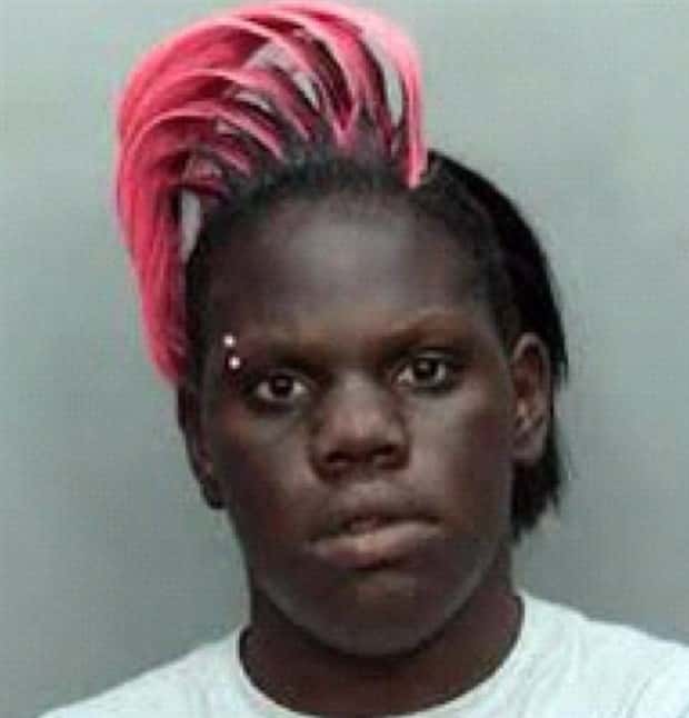 strange mugshots (5)