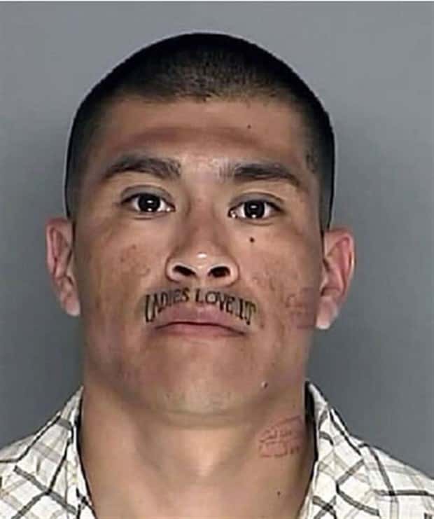 These Head Tattoos Are Impossible to Ignore (30 photos)