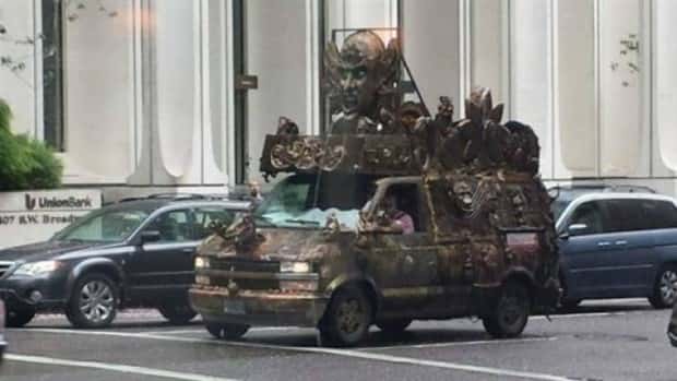 wild car tuning 6 When Car Tuning Gets Completely Out of Hand (20 photos)