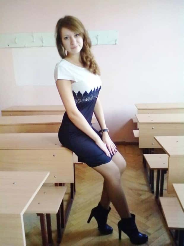 attractive russian female teachers (14)