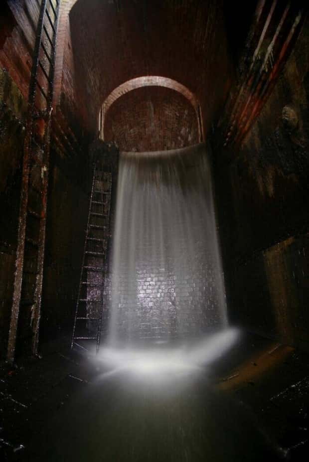 beautiful abandoned places (10)