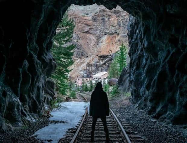 beautiful abandoned places (11)