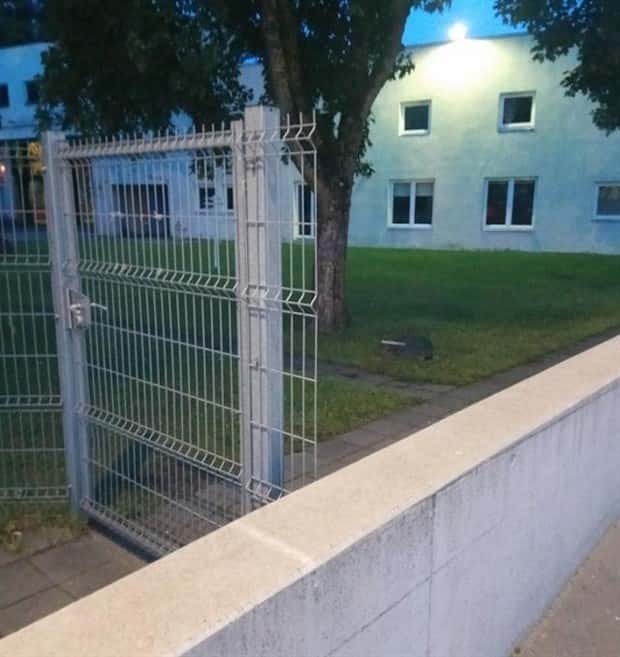 funny construction fails (17)