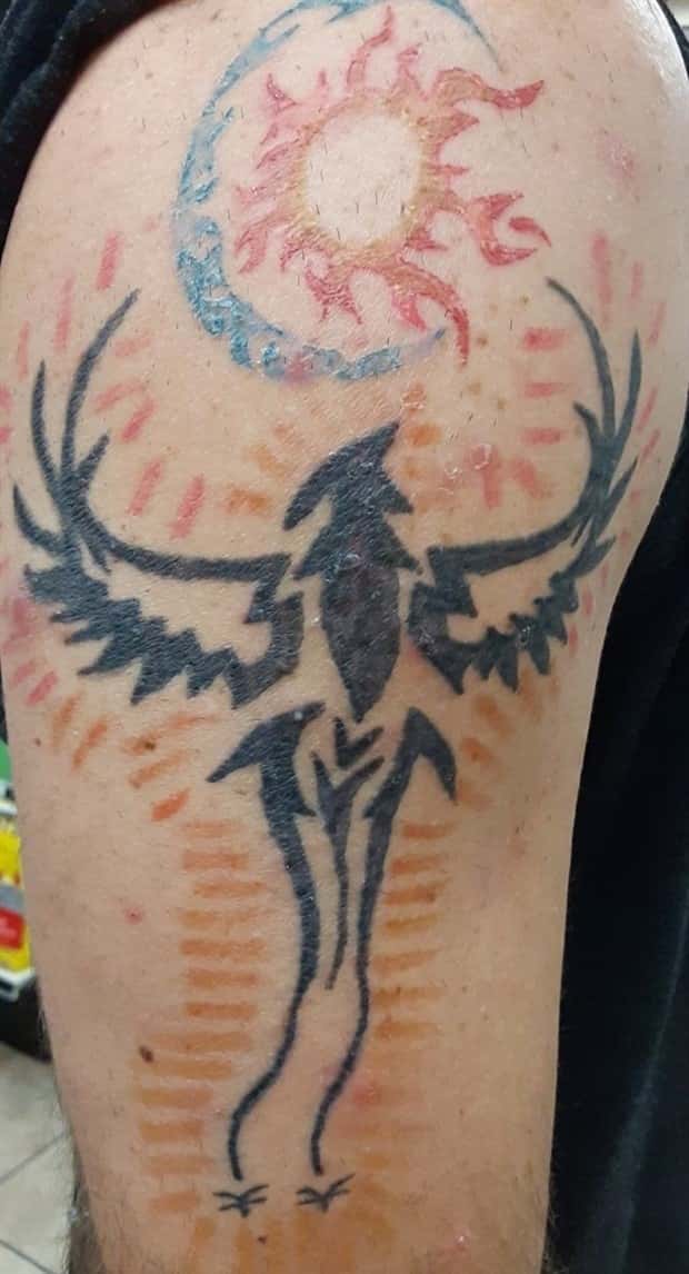 hilariously bad tattoos (16)