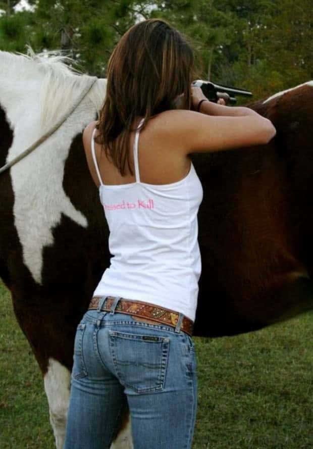 hot armed girls (15)
