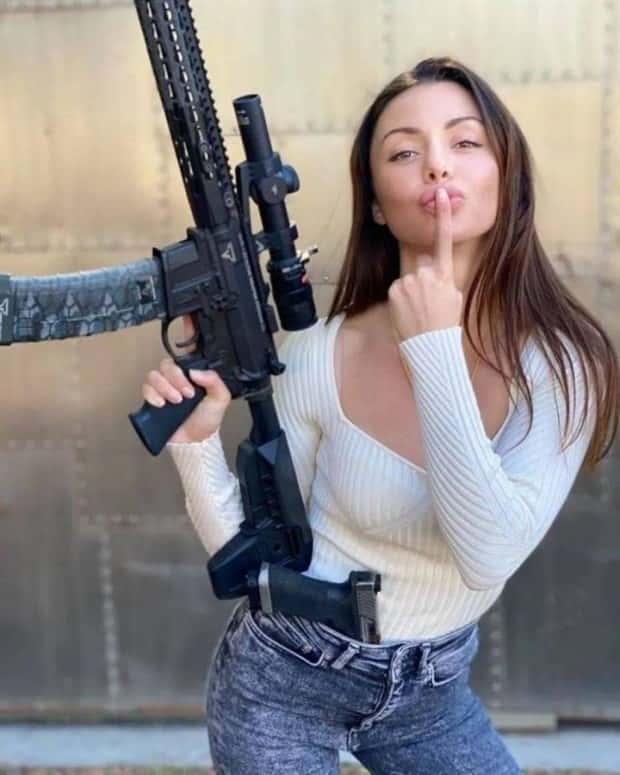 hot armed girls (3)