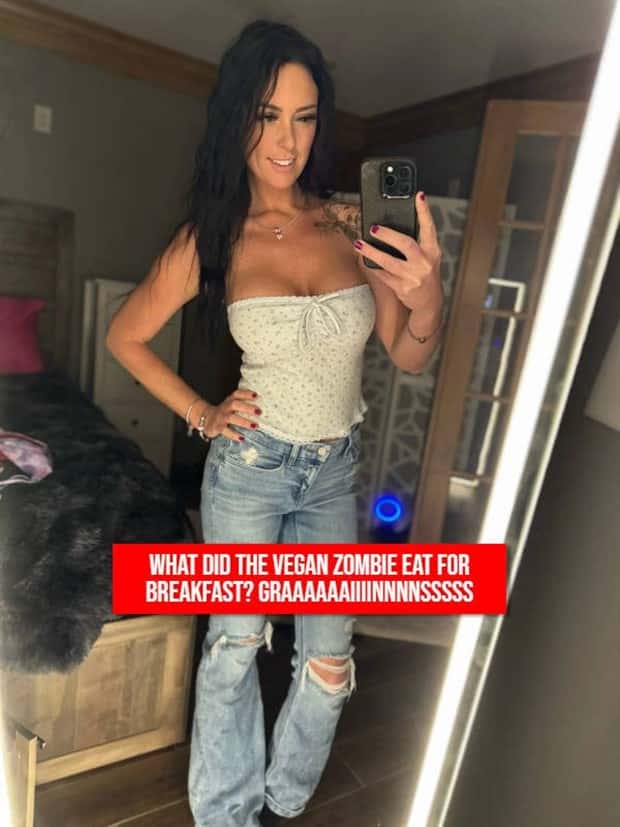 hot girls and jokes (17)