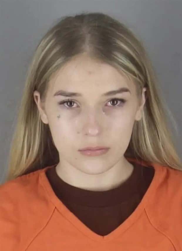 hot girls mugshots (18)