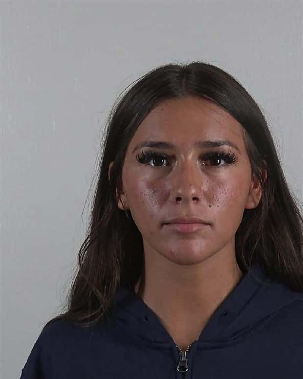 hot girls mugshots (7)