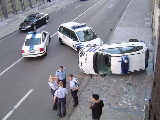 insane driving fails (16)
