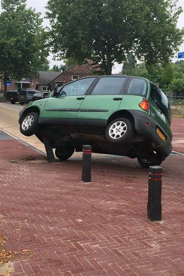 insane driving fails (19)