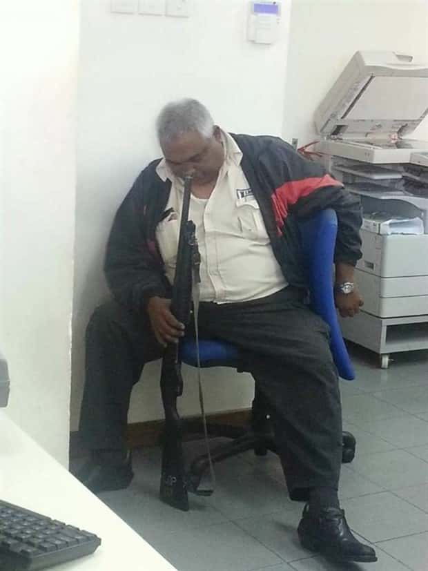 people doing stupid things (14)