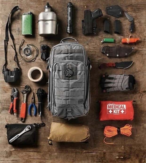 preppers survival kits (10)