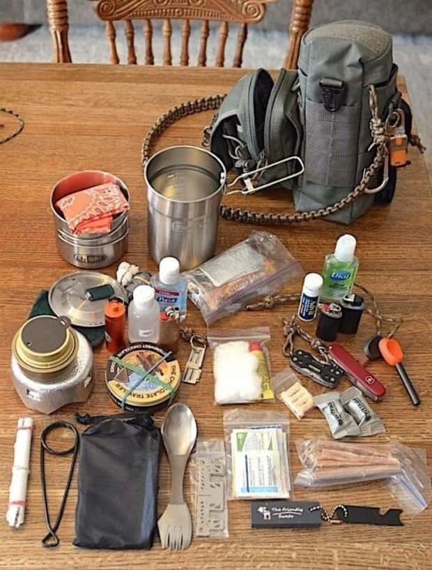 preppers survival kits (14)