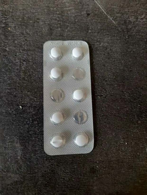 funny deceptive packaging (14)