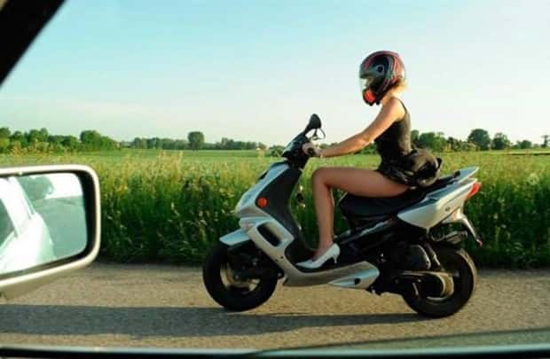 hot girls and motorcycles (5)