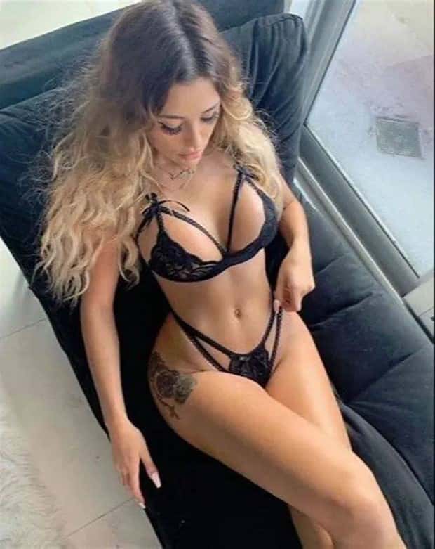 hot girls in sexy lingerie (6)