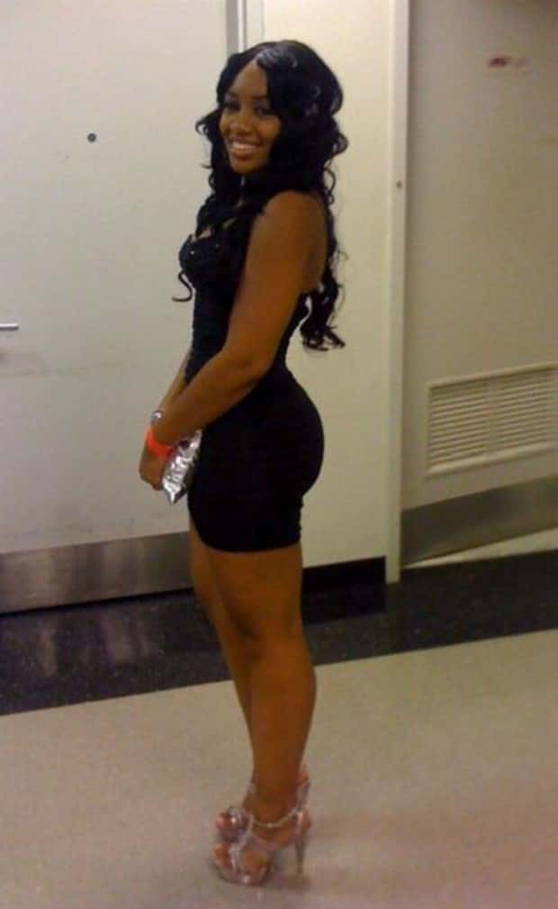 hot girls like black dresses (7)
