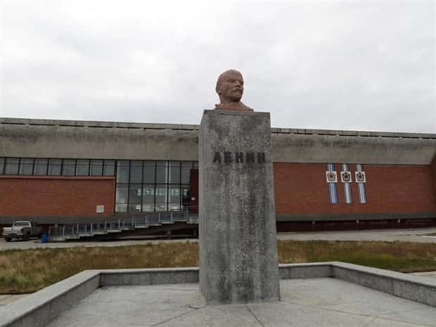 pyramiden arctic (10)