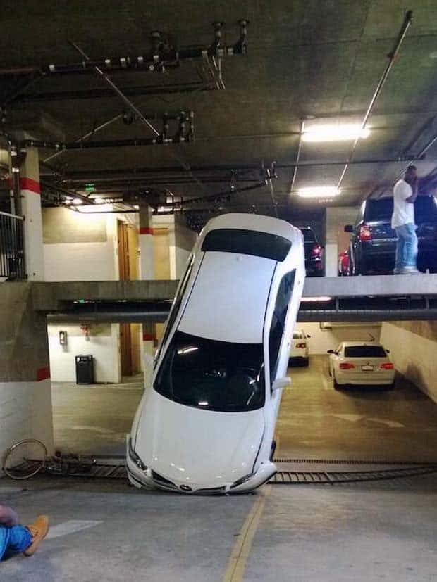 ridiculous driving fails (16)