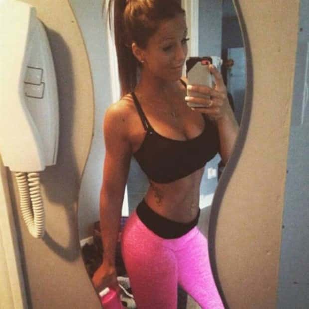sexy girls in yoga pants (16)