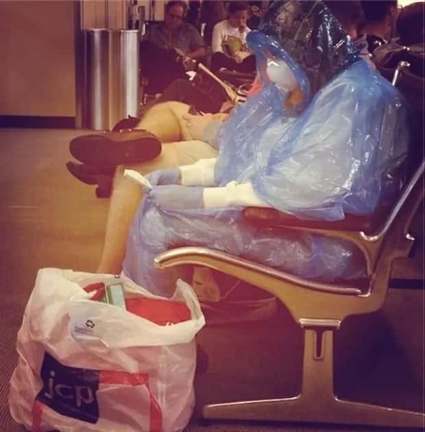 strange airport moments (7)