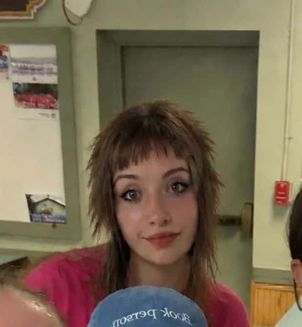 weird looking people (19)