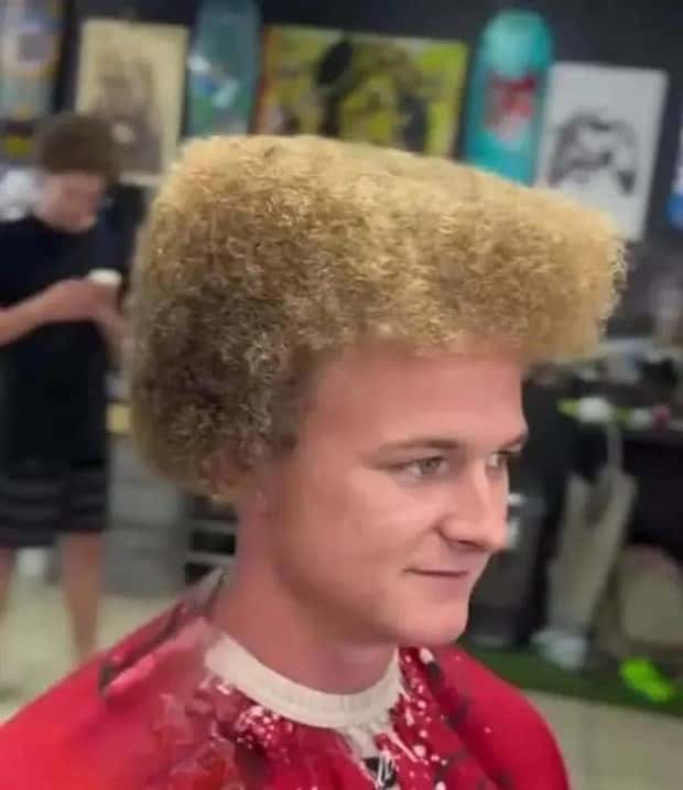 weird looking people (20)