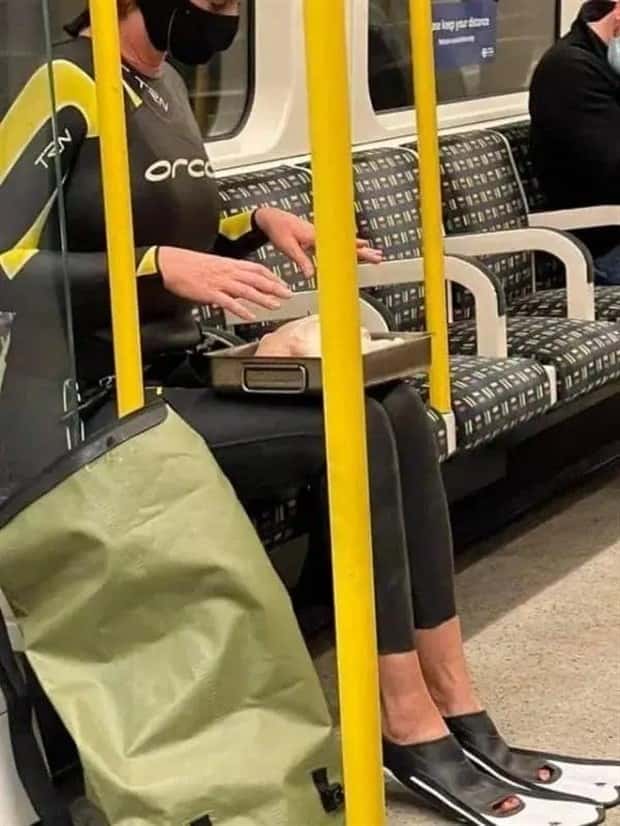 wild subway riders (10)