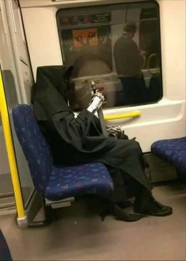 wild subway riders (12)