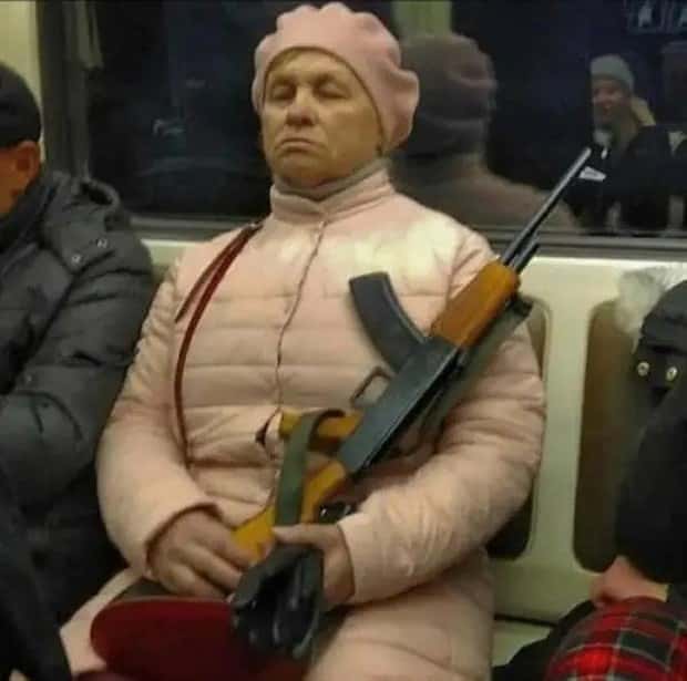 wild subway riders (18)