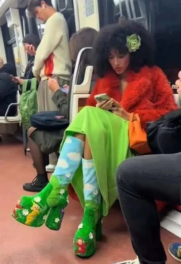 wild subway riders (8)