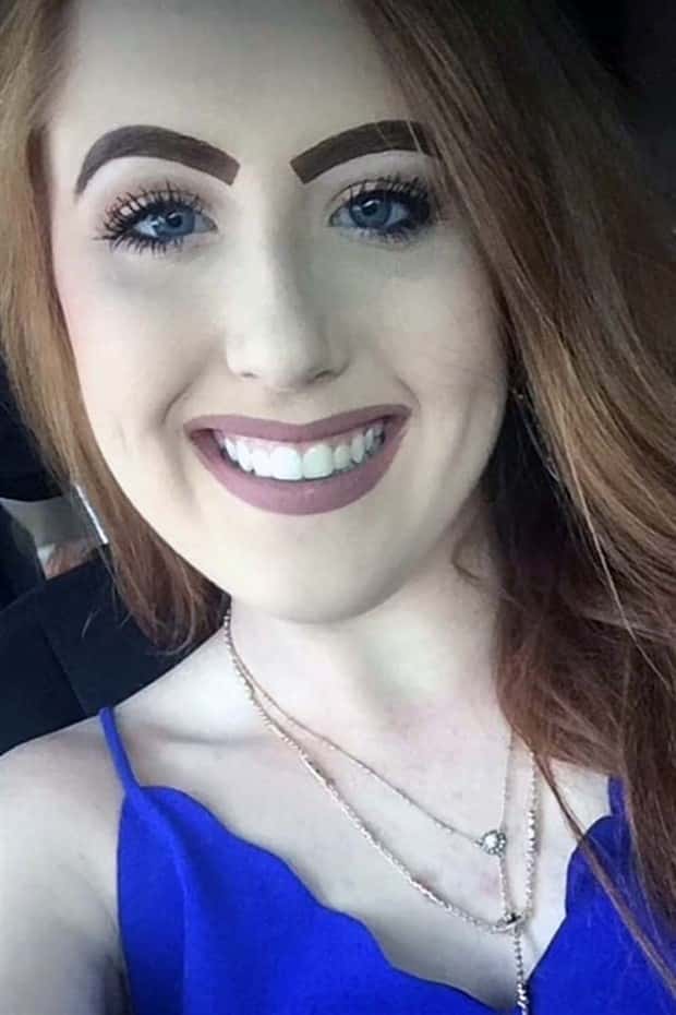 women with wild eyebrows (10)